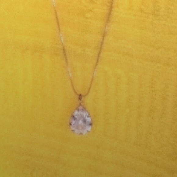 Stunning ALDO Crystal Glass Pendant Necklace on Box Chain Teardrop w/Ext… - Picture 10 of 10